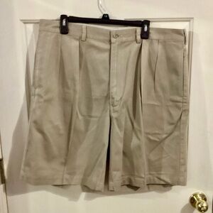 Polo Ralph Lauren Men’s Size 40 Pleated Chino Shorts
